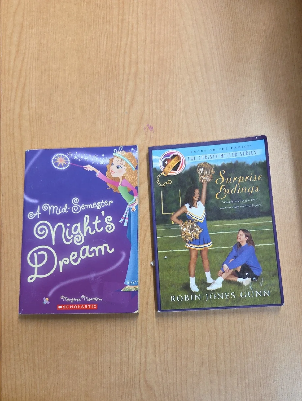 8 Middle School Paperback‎ Books